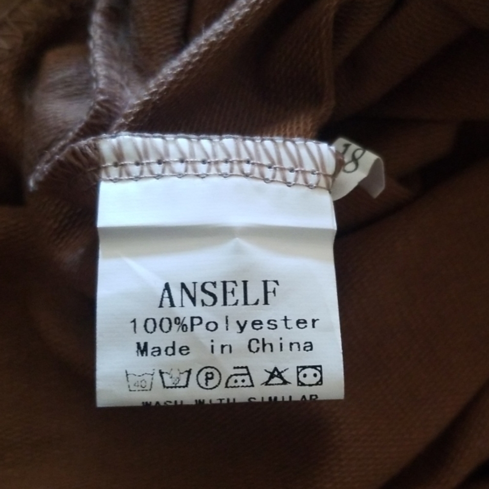 Tan Anself dress - Picture 6 of 7